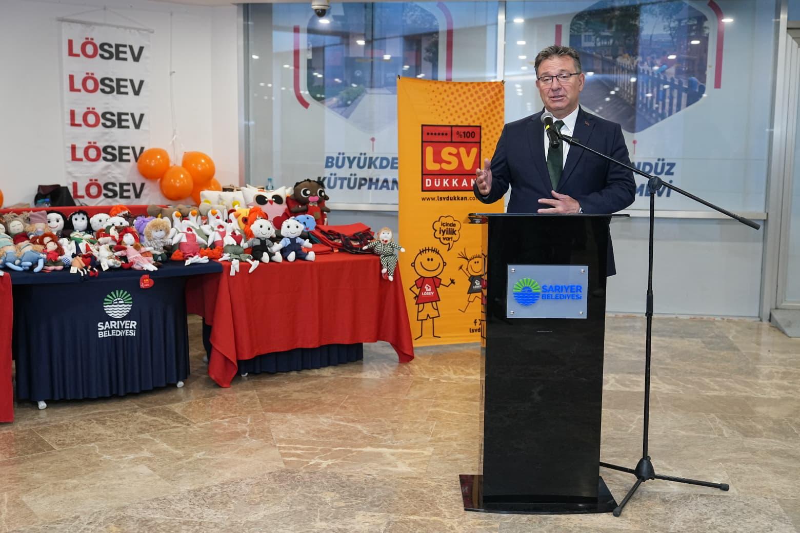 SARIYER’DE </br>UMUT DOLU BİR DAYANIŞMA: </br>LÖSEV DÜKKANI AÇILDI