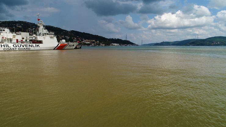 Sarıyer Çamura Bulandı