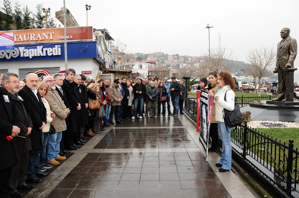 Uğur Mumcu Sarıyer'de <br />Çeşitli Etkinliklerle Anıldı