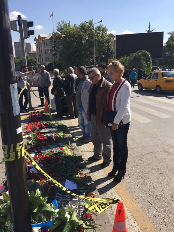 Ankara'da Buruk Sevinç