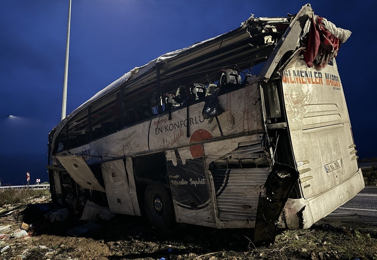 Mersin'de Yolculara Mezar Olan </br>Otobüs Kazası Kamerada