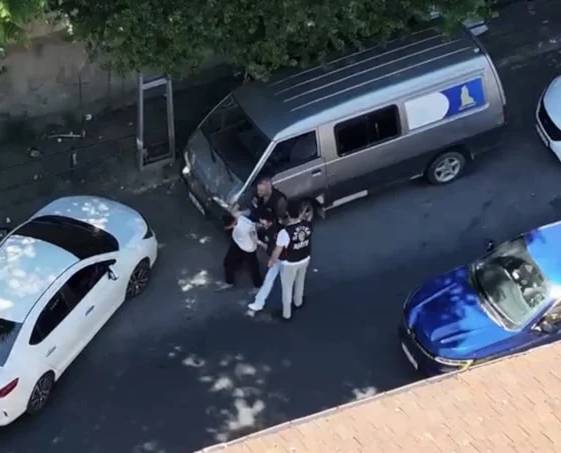 BUNU DA GÖRDÜK!!!  </br>SARIYER’DE  13 YAŞINDAKİ ÇOCUK </br>ÇALDIĞI MİNİBÜSLE İSTANBUL TURU YAPTI!!!