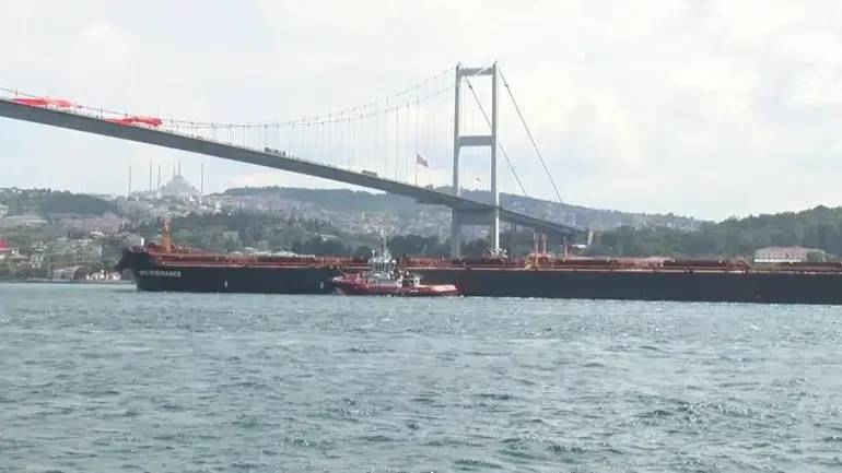 İSTANBUL BOĞAZI  GEMİ TRAFİĞİNE  KAPATILDI </br>290 METRELİK GEMİ </br>SARIYER’DEN  KARADENİZ’E AÇILDI!!!