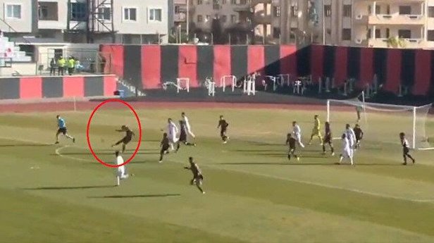 SARIYER'İN GRUBUNDA ATILAN GOL </br>FUTBOL TARİHİNE GEÇTİ