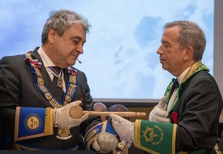 BAŞKANLARI TUTUKLANMIŞTI: </br>MASONLARA KAYYUM ATANDI