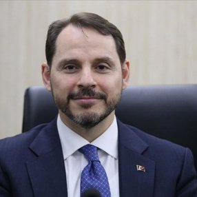 Berat Albayrak, bakanlık görevinden istifa etti