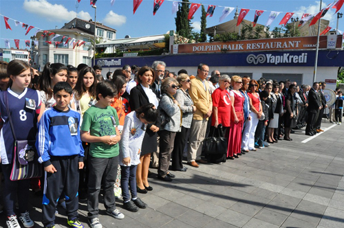 SARIYER'DE BURUK 19 MAYIS TÖRENİ