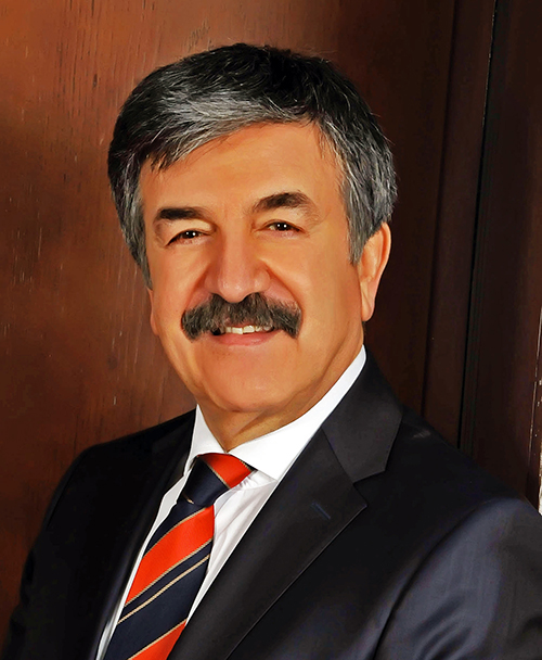 Usta Siyasetçi Dr. Cengiz Alp: </p>Dayatmacı Patiler Ders Almalı