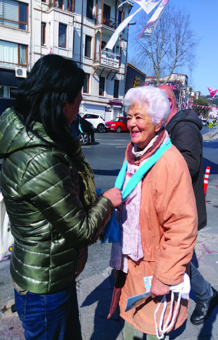 “SARIYER HALKI ŞÜKRÜ GENÇ’E </br>ÇOK KIZGIN, ÇOK KIRGIN!!!”