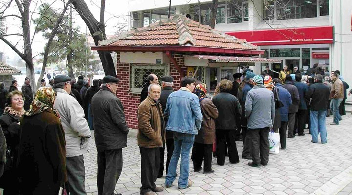 İsteğe bağlı prim ödeyenlere SSK önerisi