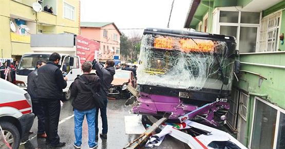 Otobüs Şoförü Kalp Krizi Geçirmemiş