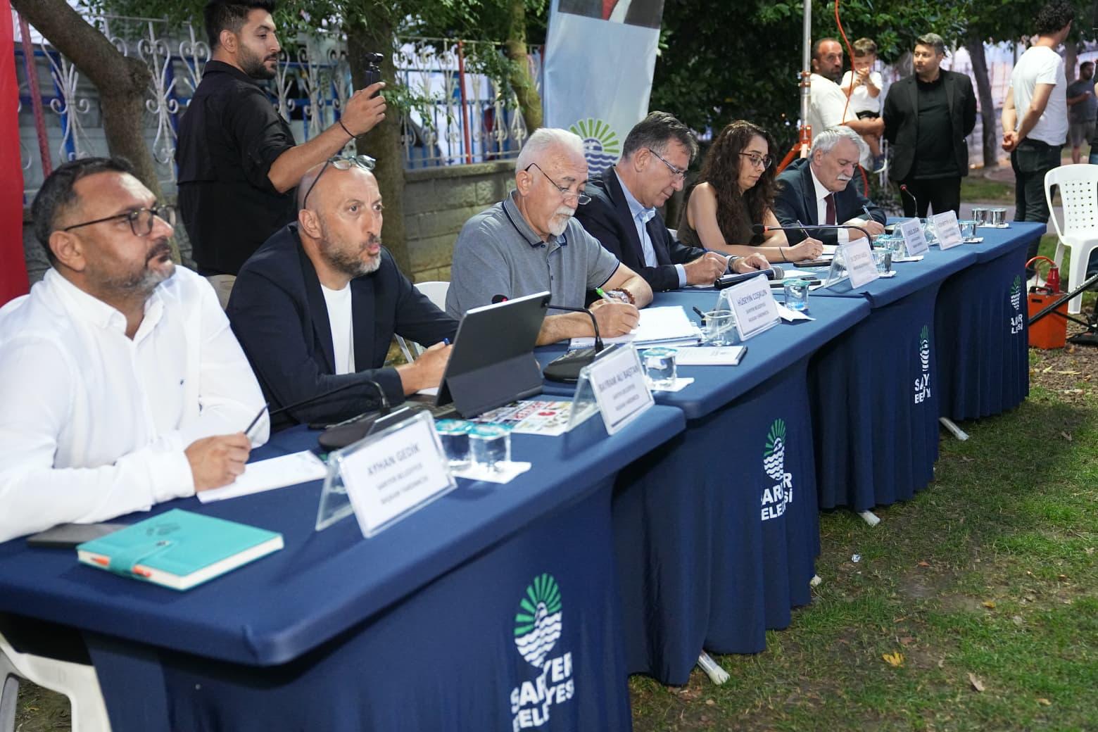 BAŞKAN AKSU </br>'MAHALLEMİ DİNLİYORUM' BULUŞMASINDA  </br>KOMŞULARIN TALEPLERİNİ DİNLEDİ