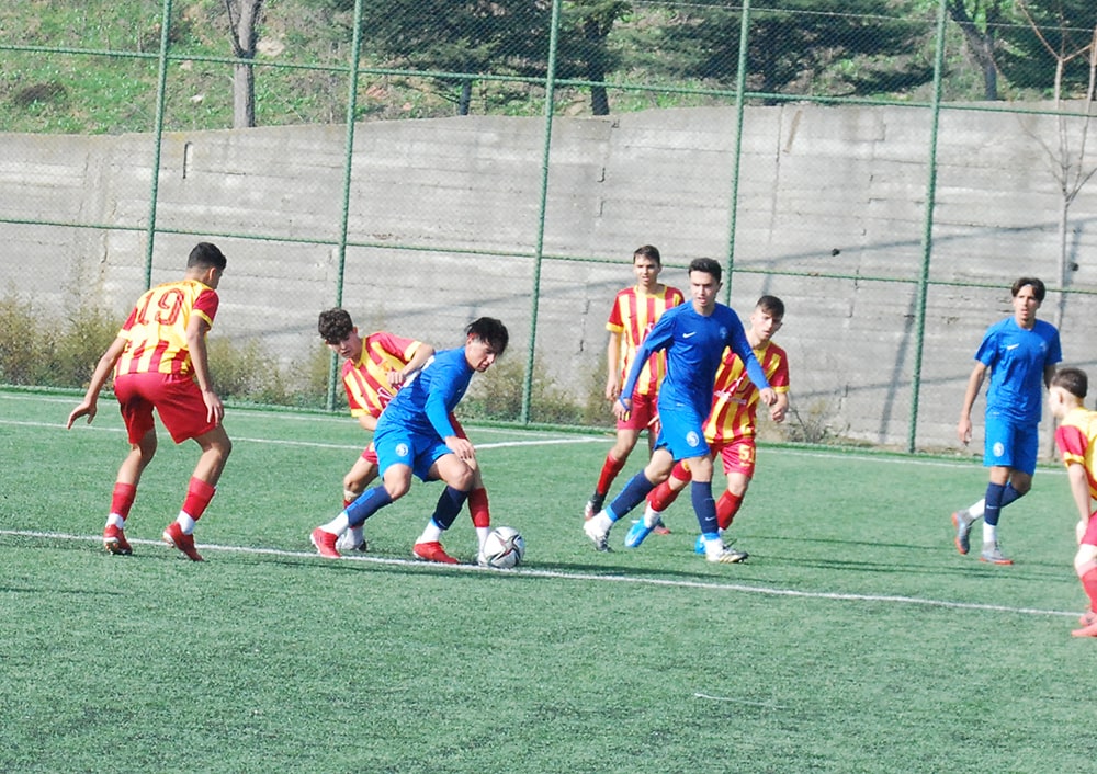 SARIYER U19'DAN COŞKULU GALİBİYET