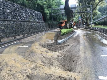 Sarıyer Çayırbaşı Tüneli Aşırı Yağış Nedeniyle Kapatıldı