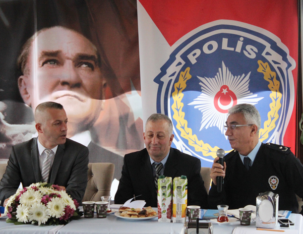 Sarıyer Emniyeti'nden Örnek Toplantı