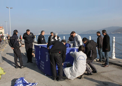 Tarabya'da denizden erkek cesedi çıktı!