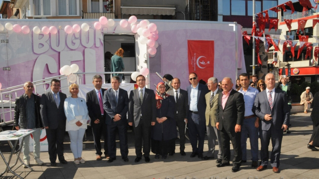 Pembe Prenses Sağlık Tır’ı Sarıyer’de