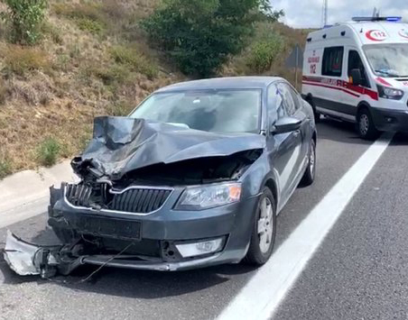 SARIYER'DE TRAFİK KAZASI 1 ÖLÜ 4 YARALI